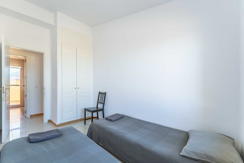 Apartamentos Sur Suites �tico Soler