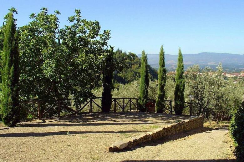Villa Apartment With One Bedroom In Castelfranco Piandisc�, With Pool Access