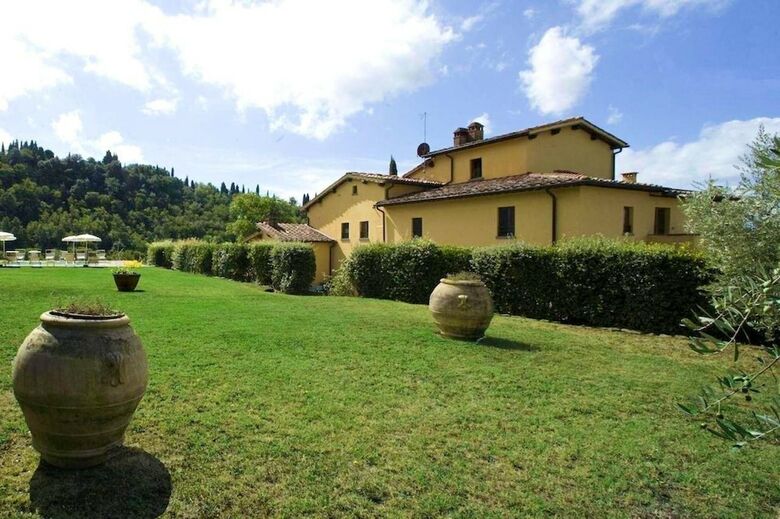 Apartment With 2 Bedrooms In Castelfranco Piandisc�, With Pool Access And Wifi
