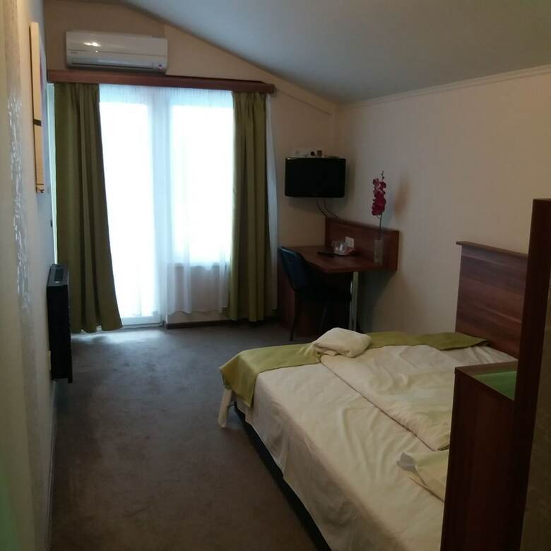 Hotel Oazis Wellness Panzio