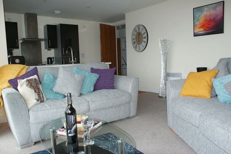 Apartamento Coastal City Rooms Waterfront