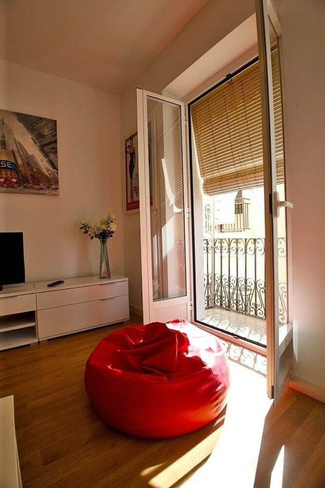 Argensola Apartment
