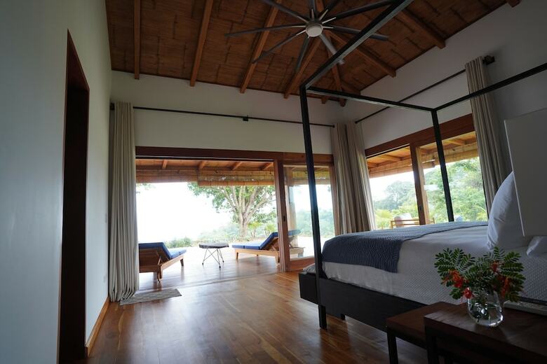 Hermosa-hills Luxury Villas