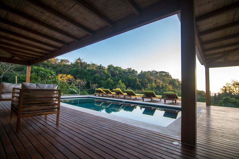 Hermosa-hills Luxury Villas