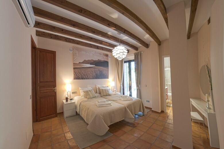Villa Can Sarales