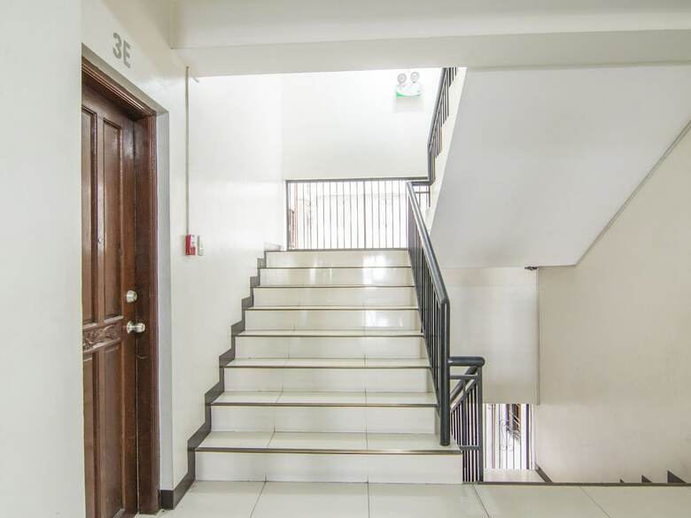 Hotel Oyo 578 Red Velvet Suites