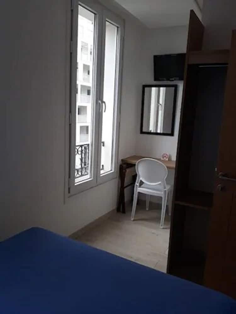 Hotel Le National