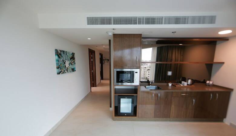 Coral Hotel & Suites By Hansa