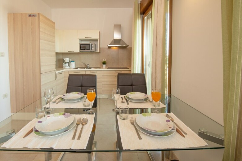 Apartments Oliva