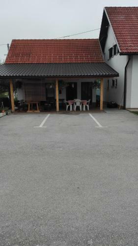 Hostal Guest House Adrijana