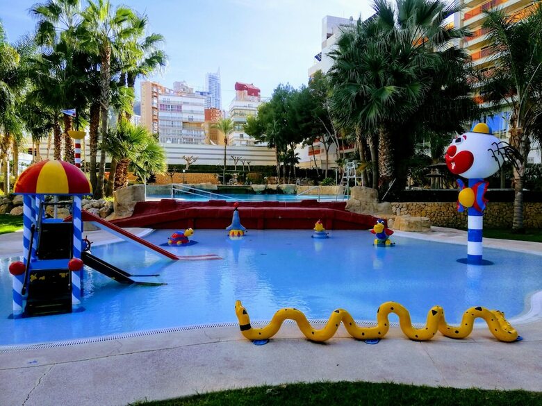 Gemelos 22 Amazing Holiday Apartament