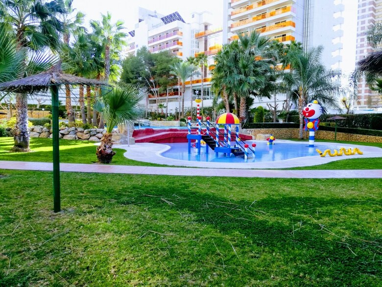 Gemelos 22 Amazing Holiday Apartament