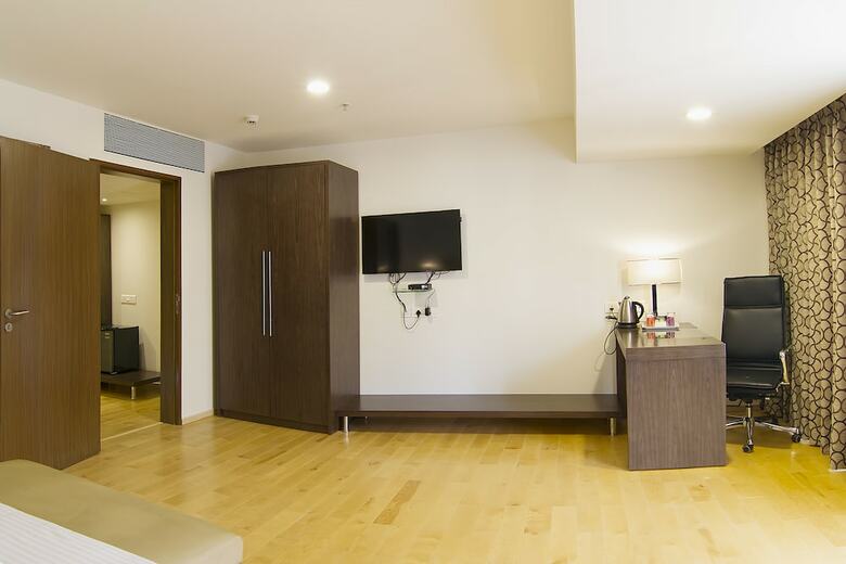 Hotel Mint Club 29