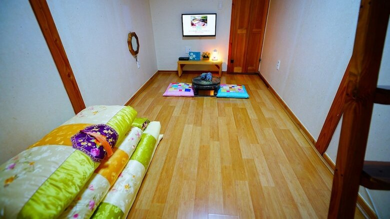 Hotel Jeonju Happy Maru Hanok