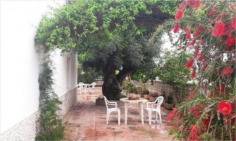 El Garrofer Carob Holidays House