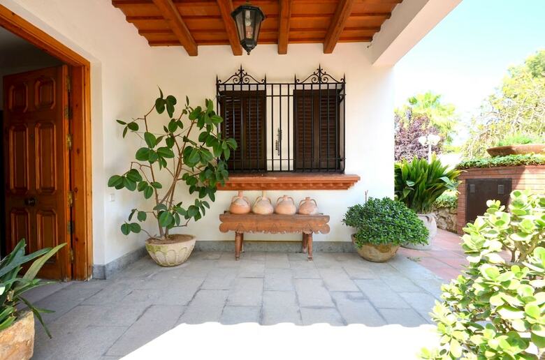 Villa Cristofar Vilanova House