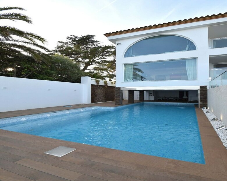 Villa Gaud� Vilanova House