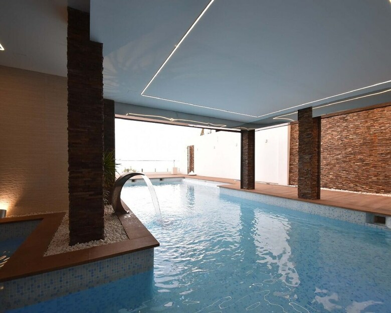 Villa Gaud� Vilanova House