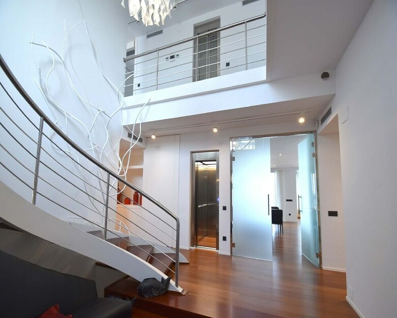 Villa Gaud� Vilanova House
