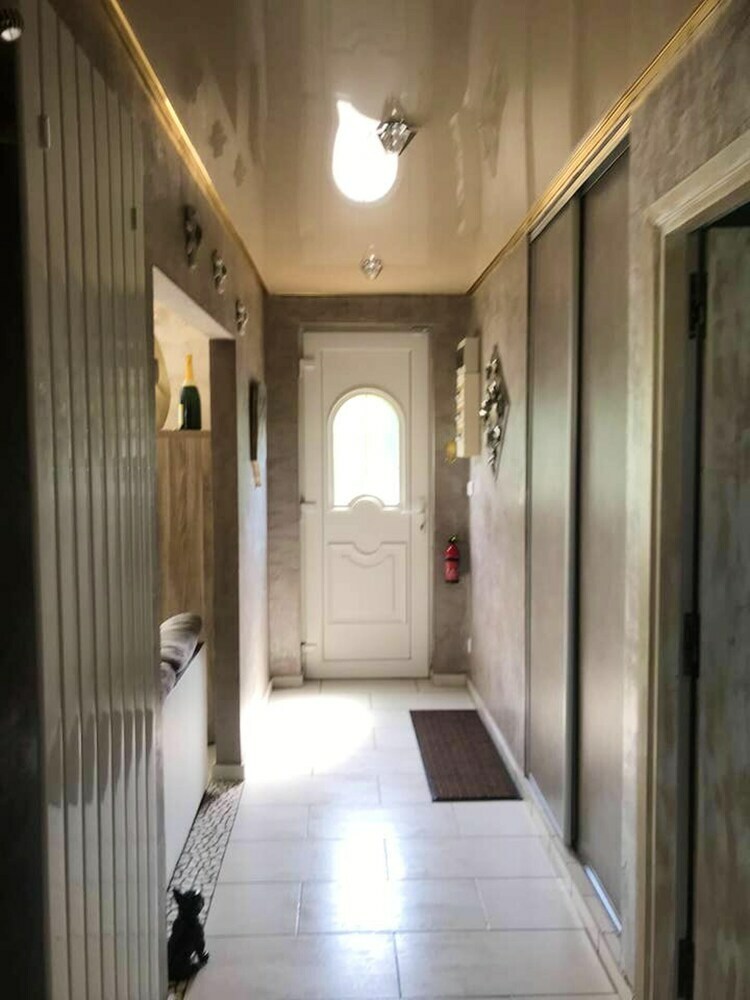 House With 2 Bedrooms In Berlaimont, With Wifi
