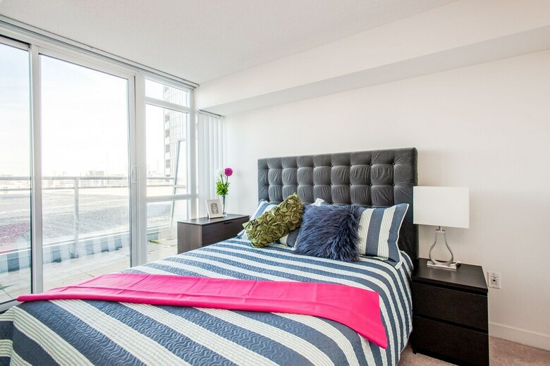 Skytree - Condos In Heart Of Downtown