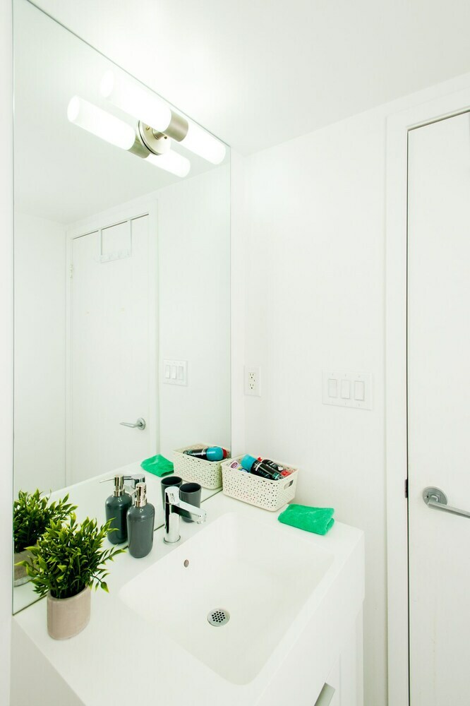 Skytree - Condos In Heart Of Downtown