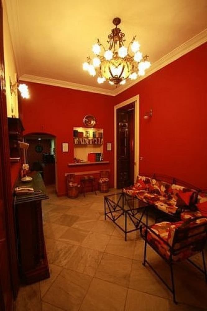 Paris Hotel