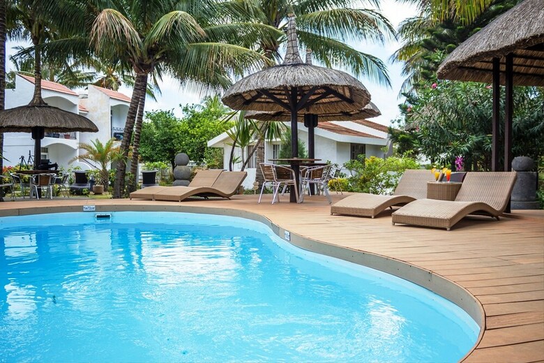 Hotel H�tel Des 2 Mondes