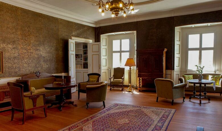 Hotel Sostrup Slot Og Kloster