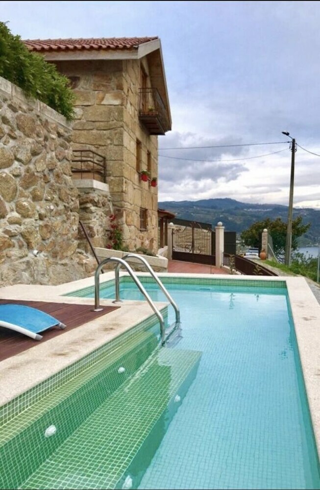 Agroturismo Pedacinho de Mundo Douro