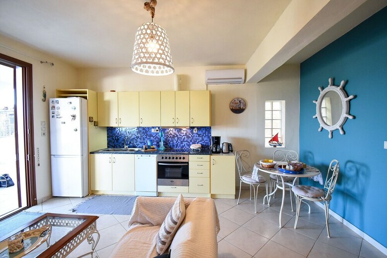 Areos Galaxy Apartments With Beach View