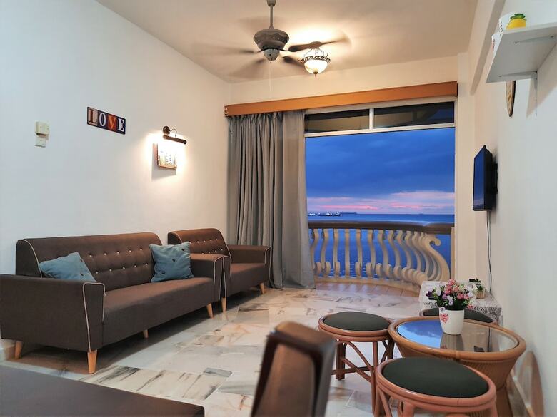 Hotel Maison Seaview Suites Port Dickson