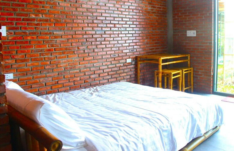 Hotel Ba's Garden Beachside Homestay