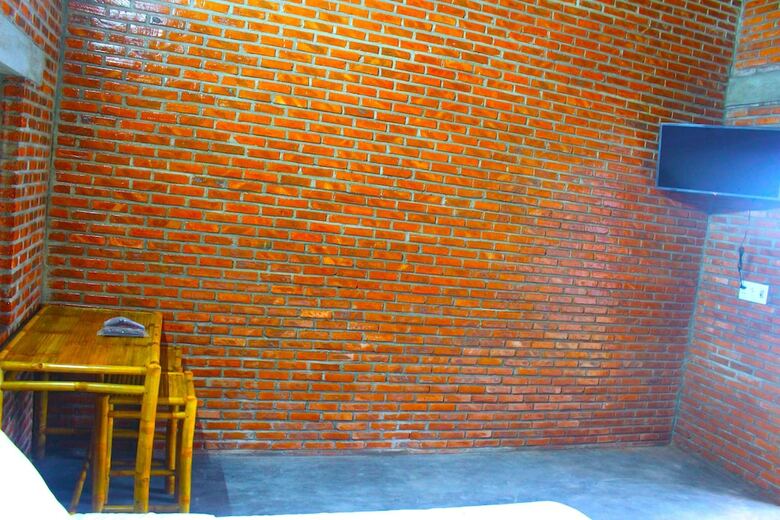 Hotel Ba's Garden Beachside Homestay