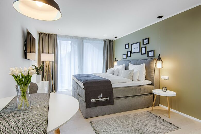 Aparthotel Business Hotel Maier
