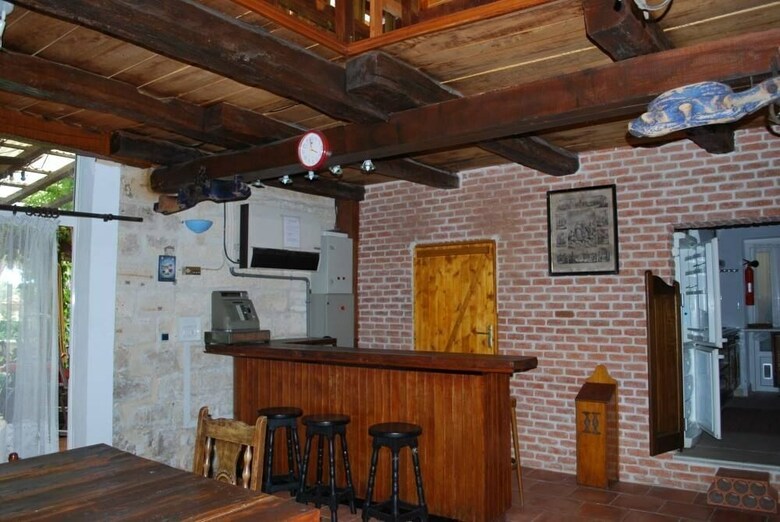 Mas Des Platanes - G�te Jusqu'� 10 Pers