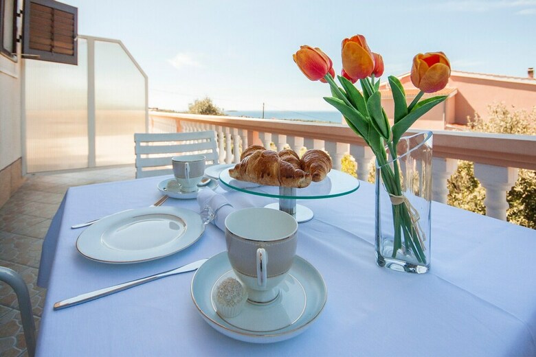 Hotel Apartments & Rooms Mikelin