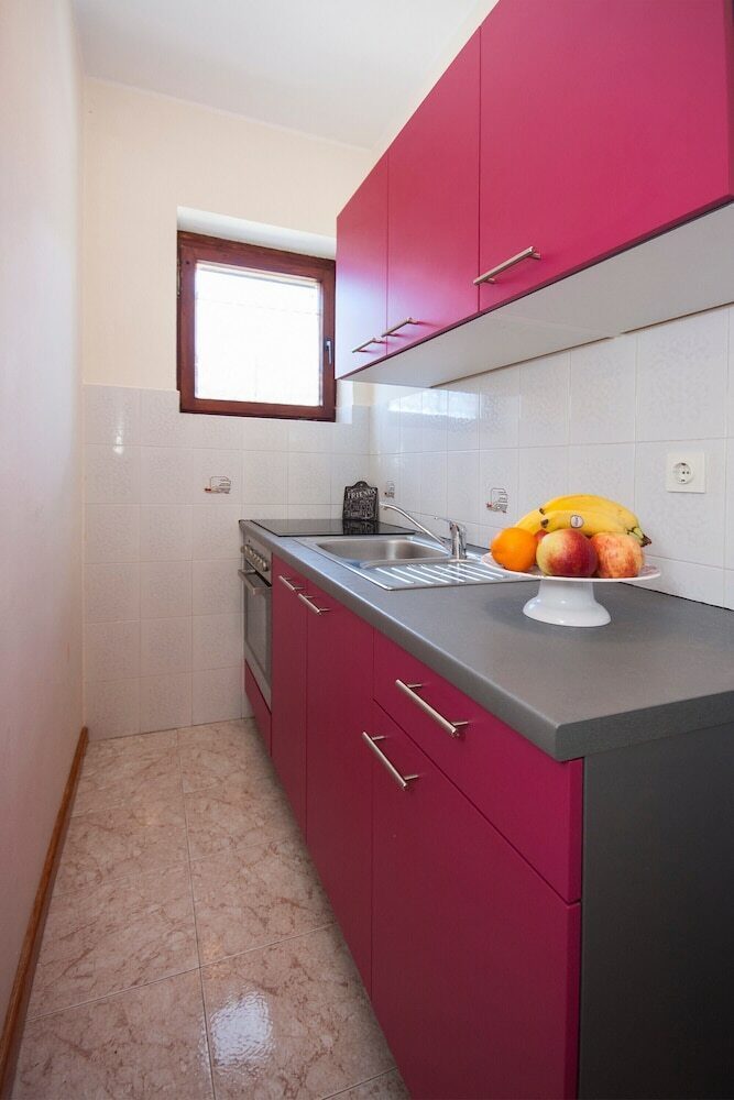 Hotel Apartments & Rooms Mikelin