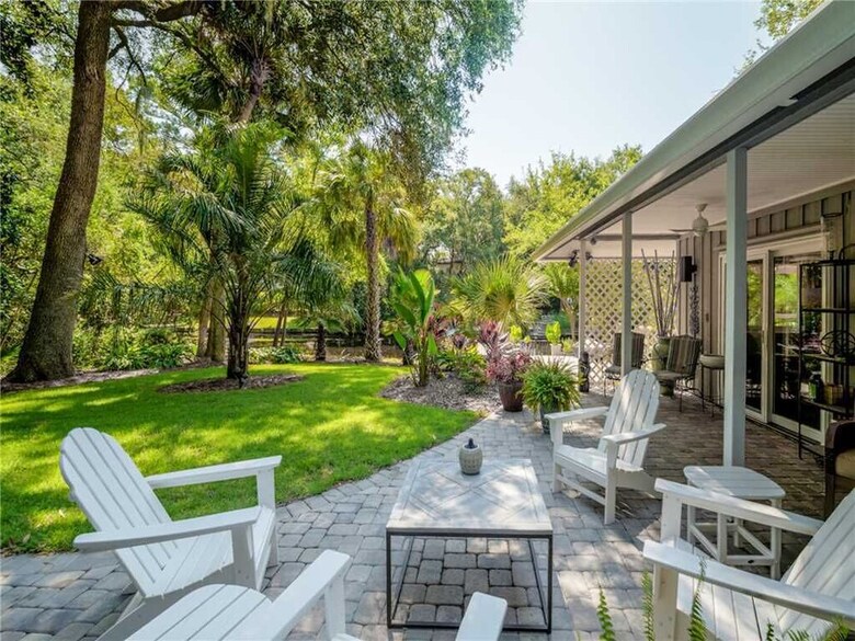 Mooring Buoy 187, 4 Bedrooms, Deck, Lagoon, Sleeps 10
