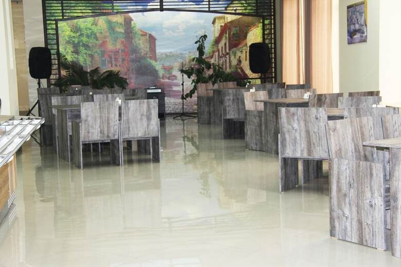 Nar-ar Hotel