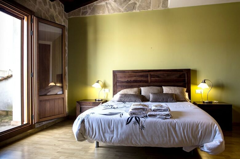 House With 3 Bedrooms In Talayuelas, With Wonderful Mountain View, Furnished Terrace And Wifi