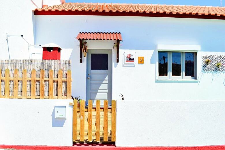 Studio In Ericeira, With Terrace - 200 M From The Beach
