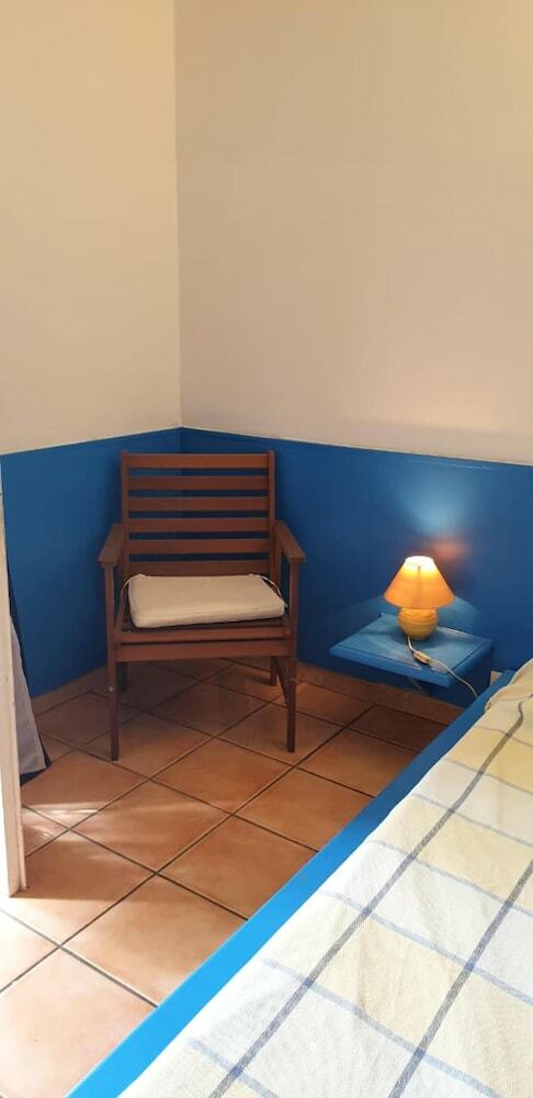 Apartamento Studio In Saint-pierre, With Enclosed Garden And Wifi