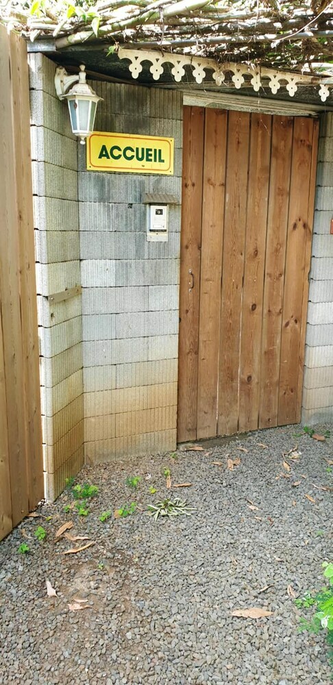 Apartamento Studio In Saint-pierre, With Enclosed Garden And Wifi