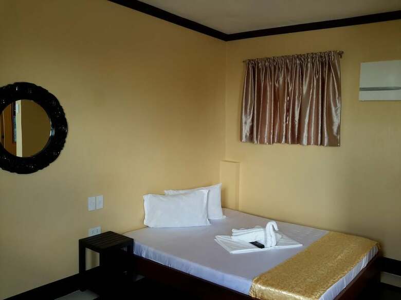 Hotel Knights Ko Suites