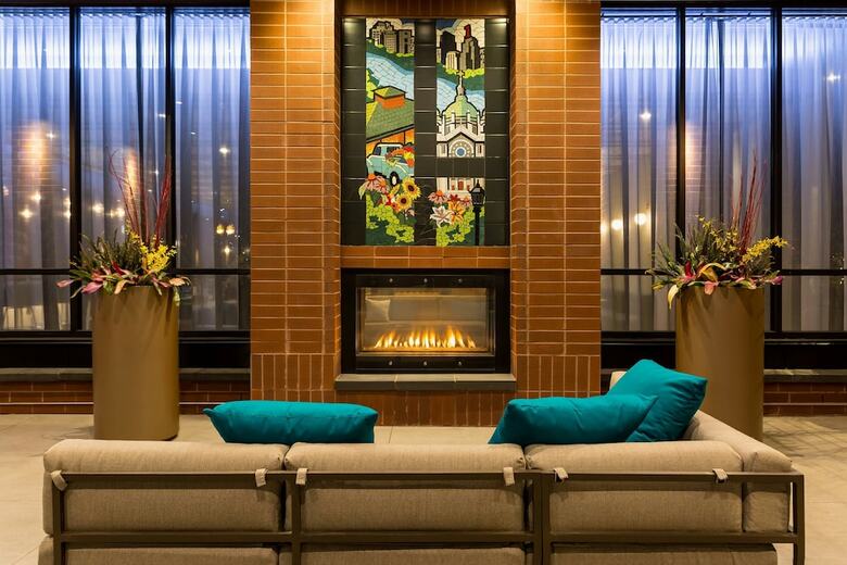 Hotel Springhill Suites By Marriott St. Paul Downtown