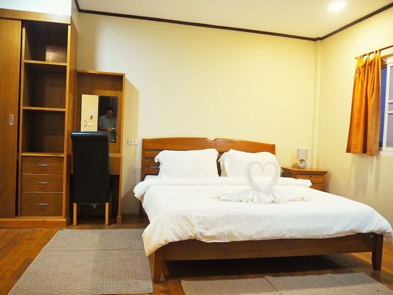 Hotel Nawiengkae Riverview Resort
