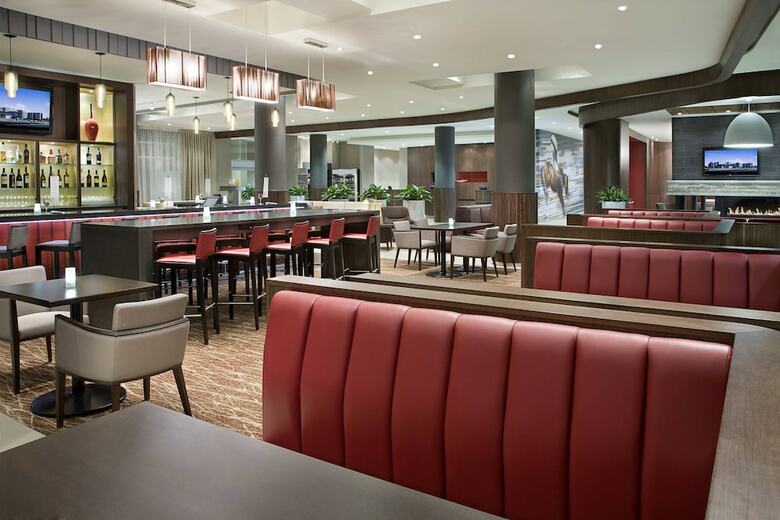 Hotel Courtyard By Marriott Calgary Airport