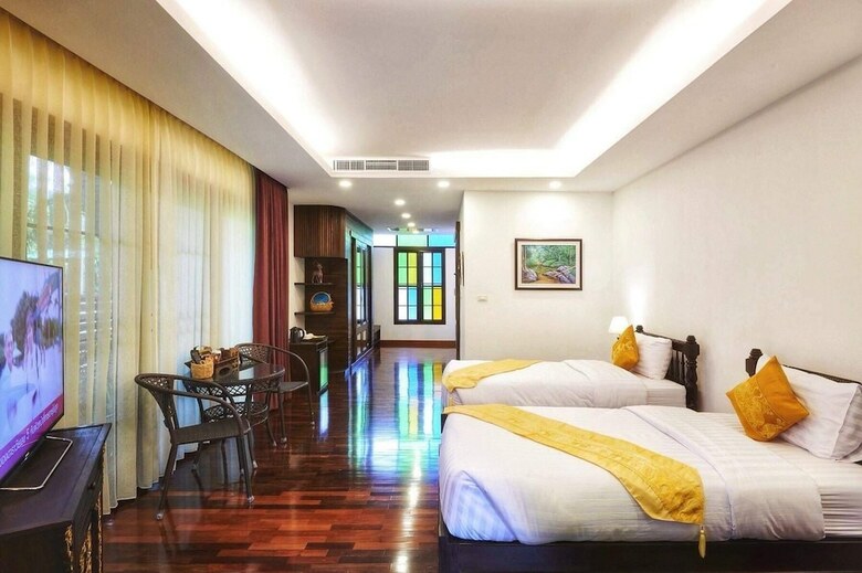 Hotel Samoeng Center