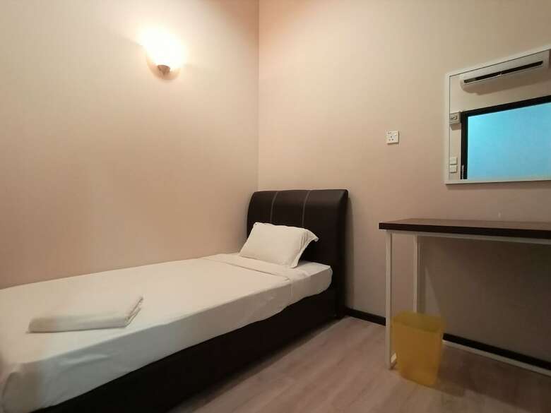 Hotel Spot On 89838 Lm Residence